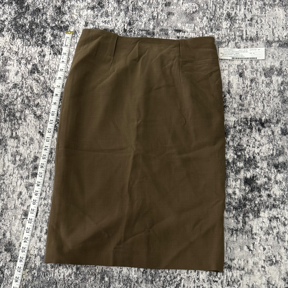 Worth Classic Brown Pencil Skirt